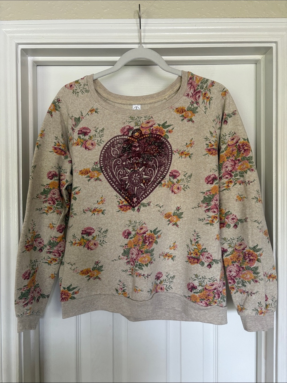 Floral Heart Print Women's Sweater - Beige Floral
